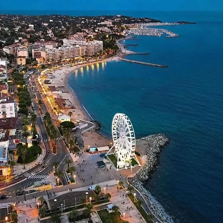 Boulouris, Grand 2 A 4 Personnes A 5min A Pied Des Plages Apartment