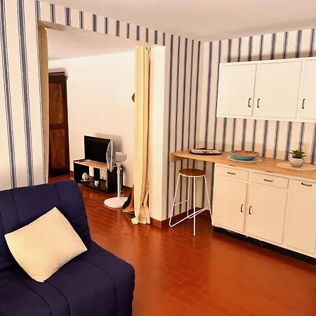 Boulouris, Grand 2 A 4 Personnes A 5min A Pied Des Plages Apartment Saint-Raphael (Var)